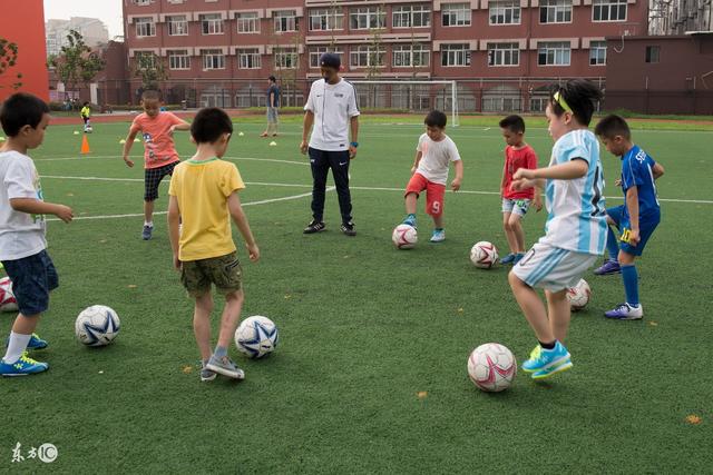 WCBA总决赛-韩旭11+16 四川力克内蒙古总分1-1